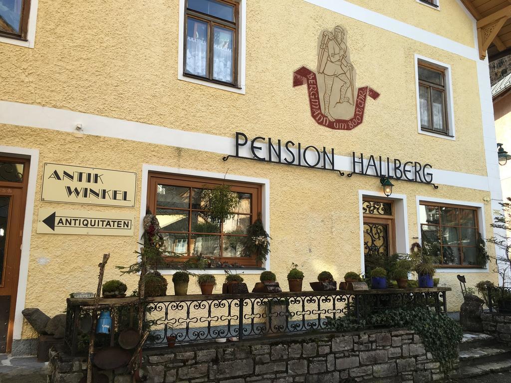 Pension Hallberg Hallstatt Exteriör bild