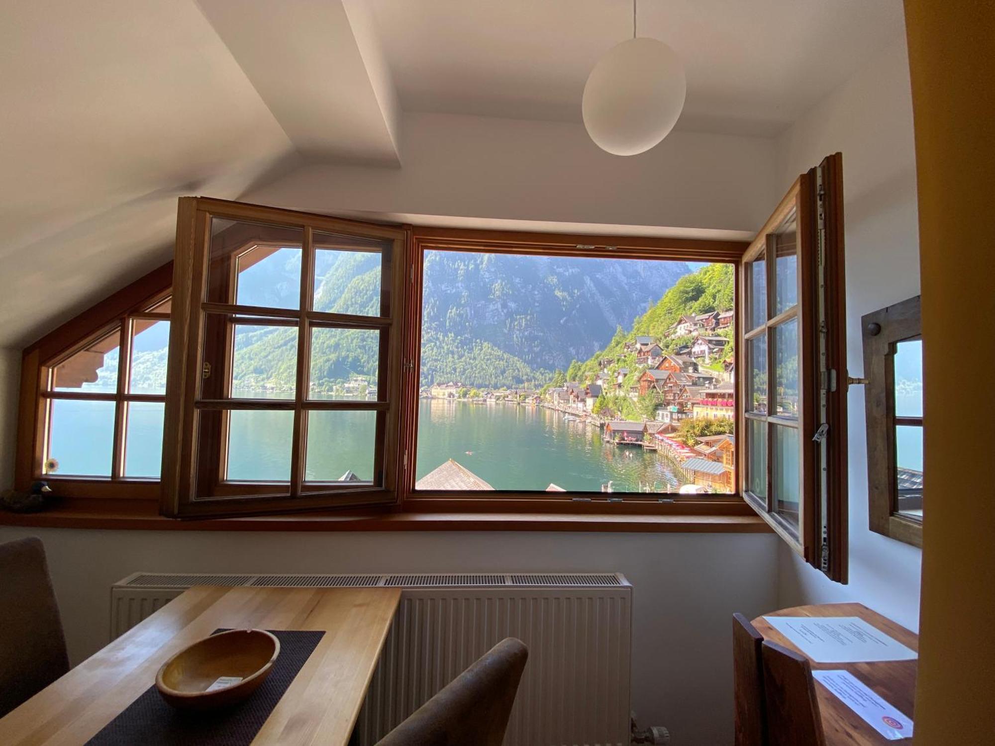 Pension Hallberg Hallstatt Exteriör bild